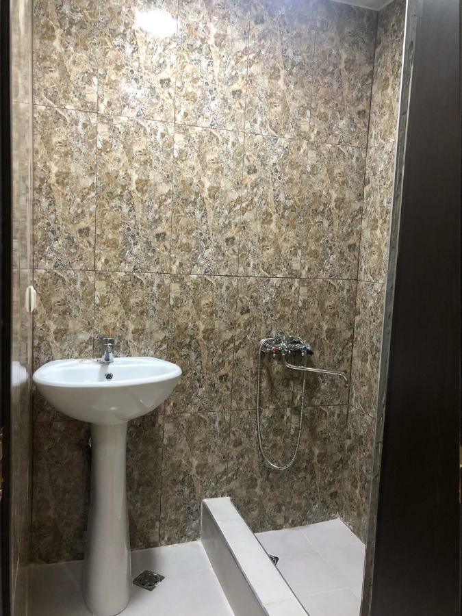 Tempus Hotel-Hostel Ереван Екстериор снимка
